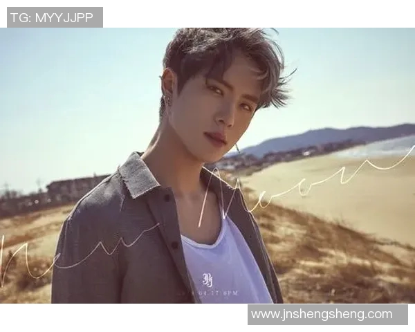 足球明星身着西装展现魅力与风采的宣传照片集锦