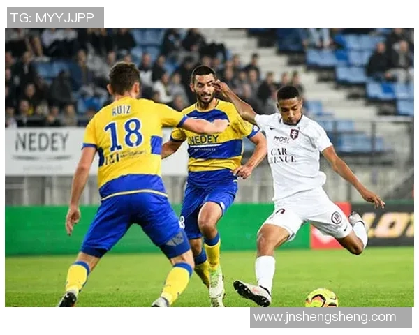 索肖与欧塞尔对决前瞻分析球队状态与战术布局探讨